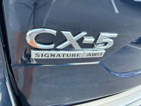 New 2025 MAZDA CX-5 Signature image 11