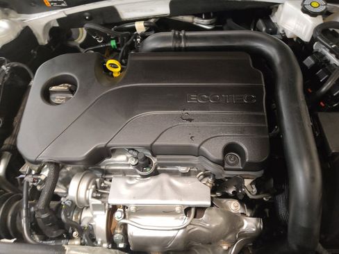 Used 2025 Chevrolet Malibu LS FWD image 30