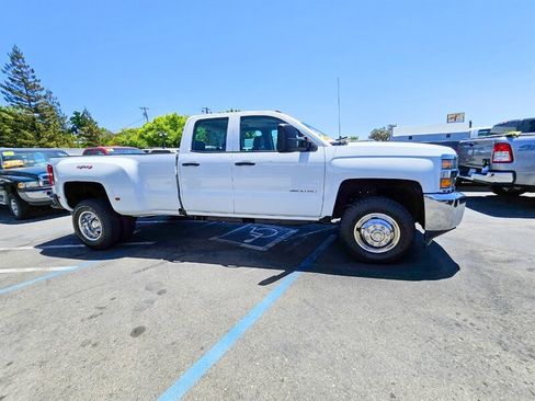 Used 2016 Chevrolet Silverado 3500 W/T AWD/4WD image 8