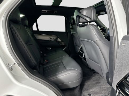 Certified 2025 Land Rover Range Rover Sport Dynamic SE image 19