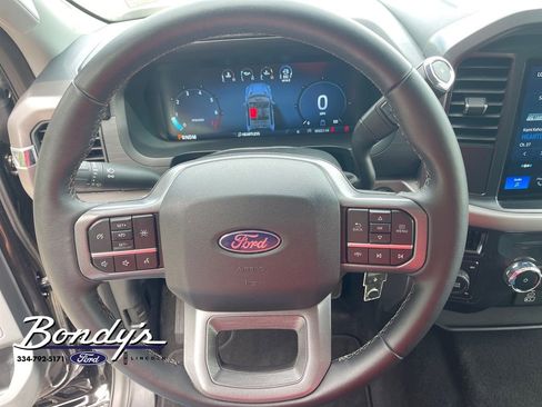 Used 2025 Ford F150 XLT AWD/4WD image 7