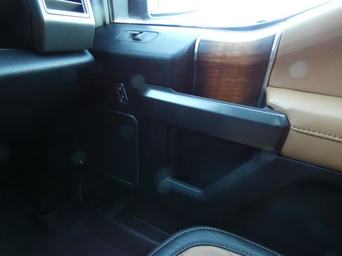 Used 2017 Ford F150 Limited w/ Trailer Tow Package image 25