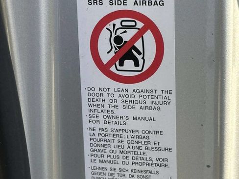 Used 2010 Toyota Highlander Limited image 15