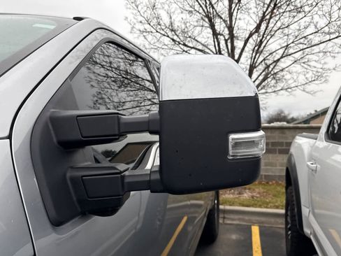 Used 2020 Ford F250 Platinum w/ FX4 Off-Road Package image 6