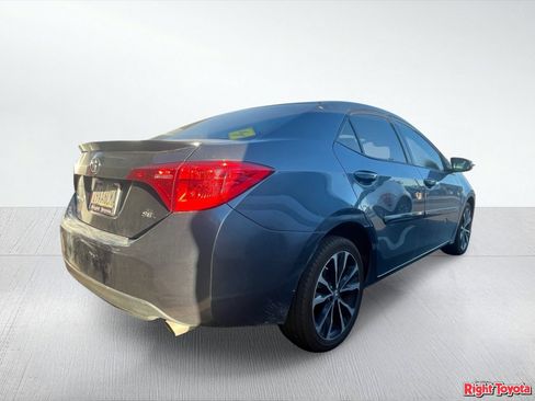 Used 2018 Toyota Corolla SE FWD image 4