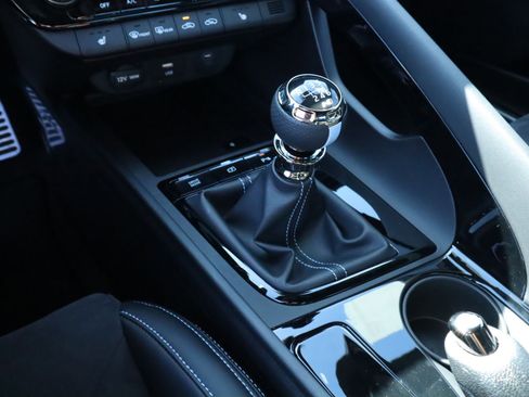 New 2025 Hyundai Elantra N Base image 14