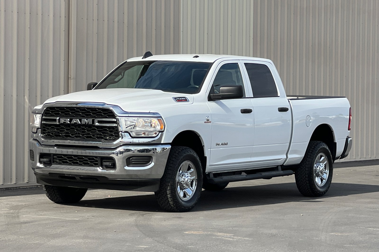 Used 2022 RAM 2500 Tradesman AWD/4WD image 11