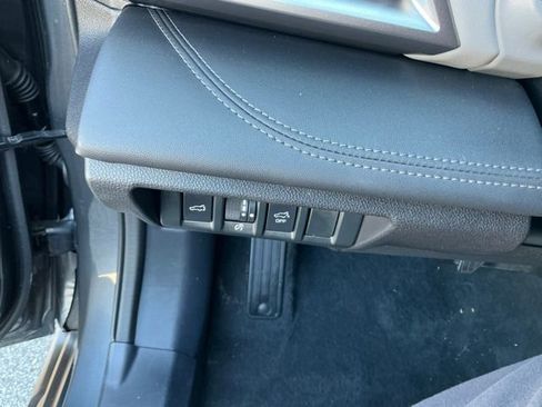 Certified 2023 Subaru Outback Limited AWD/4WD image 21