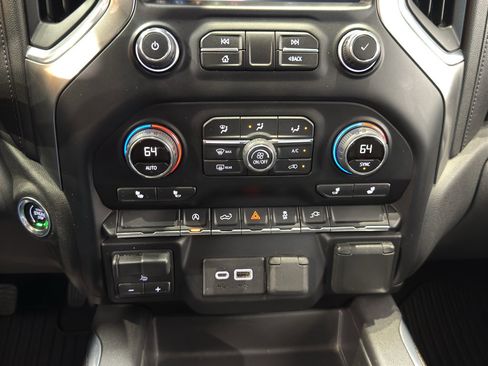 Used 2019 Chevrolet Silverado 1500 RST w/ All-Star Edition AWD/4WD image 31