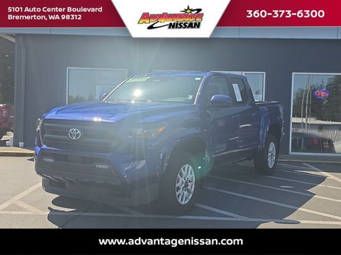 Used 2024 Toyota Tacoma SR5 AWD/4WD image 1