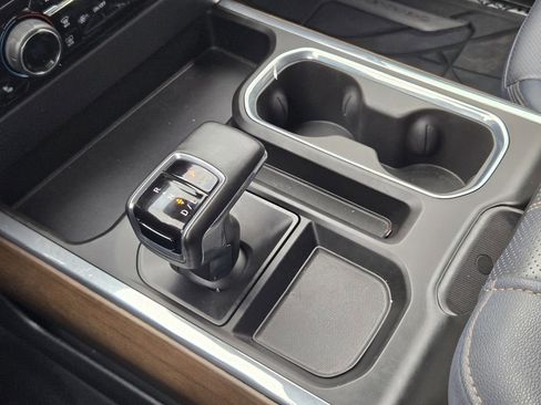 Used 2024 Chevrolet Silverado 1500 High Country w/ High Country Premium Package image 20