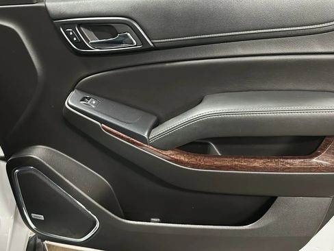 Used 2018 GMC Yukon XL SLT image 24