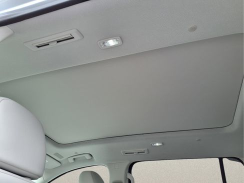New 2026 Buick Enclave Avenir w/ Super Cruise Package AWD/4WD image 13