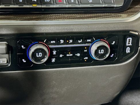 New 2026 Chevrolet Silverado 2500 LT w/ Texas Edition image 10