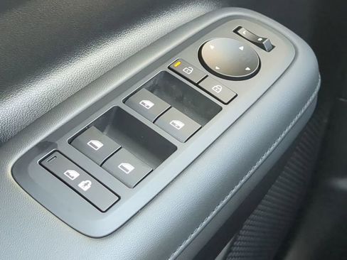 Used 2025 Hyundai Santa Fe XRT image 26