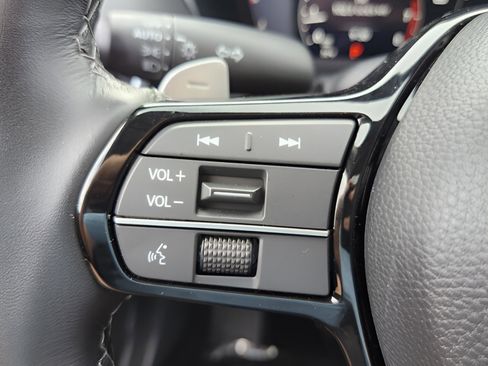 Used 2025 Acura ADX FWD image 31