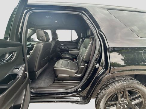 Used 2023 Chevrolet Traverse Premier w/ Redline Edition FWD image 26