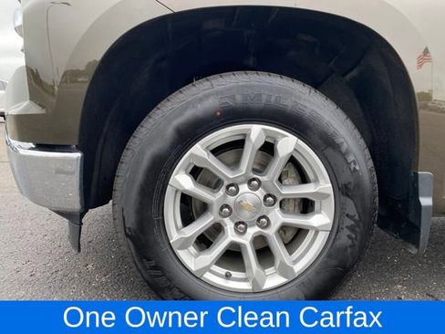 Used 2023 Chevrolet Silverado 1500 LT image 2