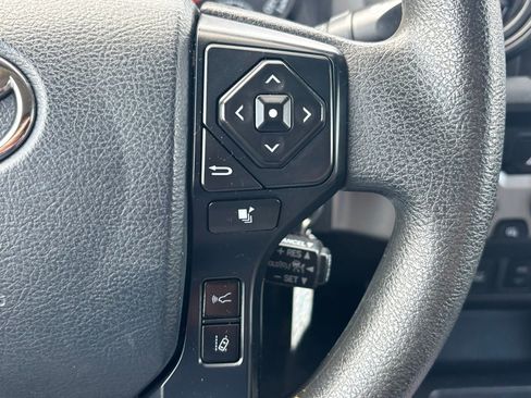 Used 2020 Toyota Tacoma SR AWD/4WD image 20