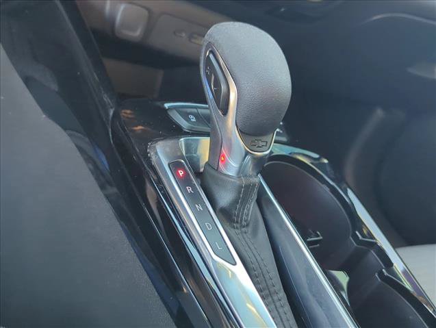 Used 2024 Chevrolet Trax LT w/ LT Convenience Package FWD image 19