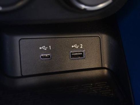 Certified 2024 Nissan Z Performance w/ Floor Mat Package image 17