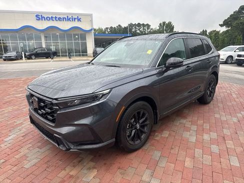 Used 2023 Honda CR-V Sport image 1