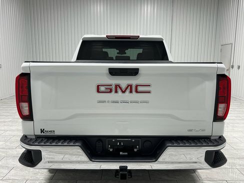 New 2026 GMC Sierra 1500 SLE image 4