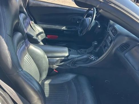 Used 1999 Chevrolet Corvette Coupe w/ Roof Pkg image 10