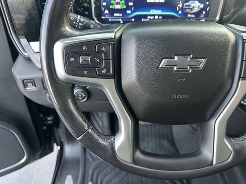 Certified 2022 Chevrolet Silverado 1500 LT Trail Boss image 4