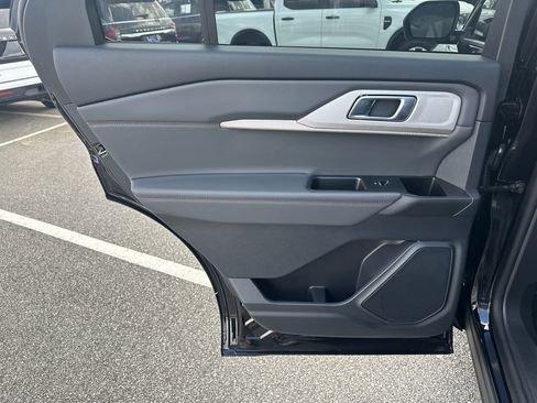 New 2026 Ford Explorer Active image 52