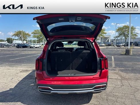 Used 2023 Kia Sorento EX AWD/4WD image 7