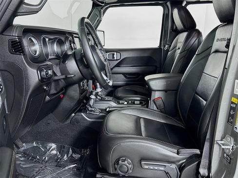 Used 2021 Jeep Gladiator Overland w/ Popular Equipment Package image 14