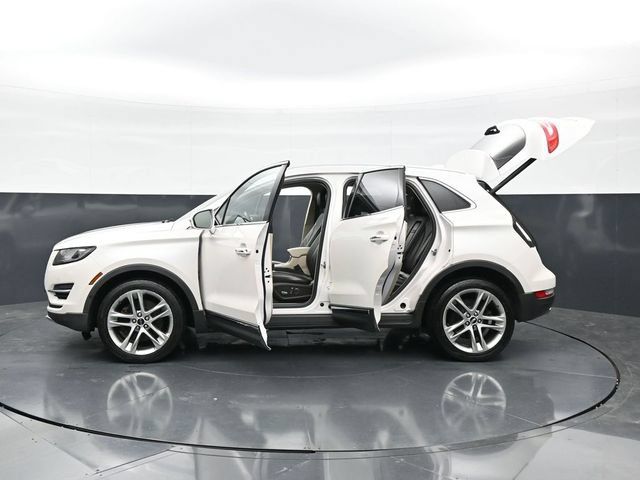 Used 2019 Lincoln MKC Reserve w/ MKC Technology Package AWD/4WD image 50