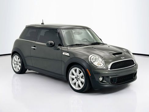 Used 2012 MINI Cooper S image 3