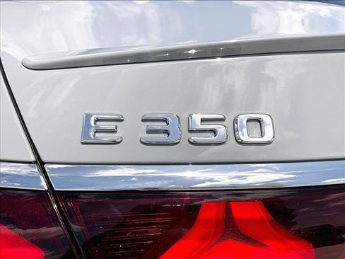 New 2026 Mercedes-Benz E 350 4MATIC Sedan image 28