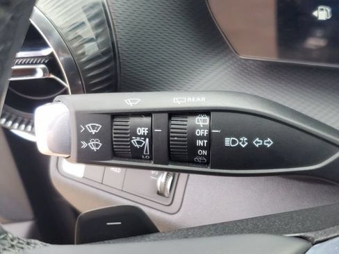 Used 2026 Chevrolet Equinox LT FWD image 27