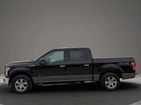Used 2017 Ford F150 XLT w/ Equipment Group 302A Luxury AWD/4WD image 4