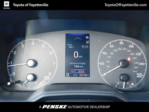 Used 2024 Toyota Corolla LE image 5