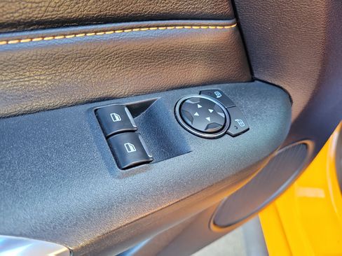 Used 2019 Ford Mustang GT image 15