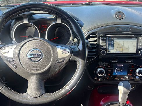 Used 2015 Nissan Juke SL image 10