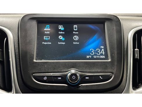 Used 2018 Chevrolet Equinox LT image 12