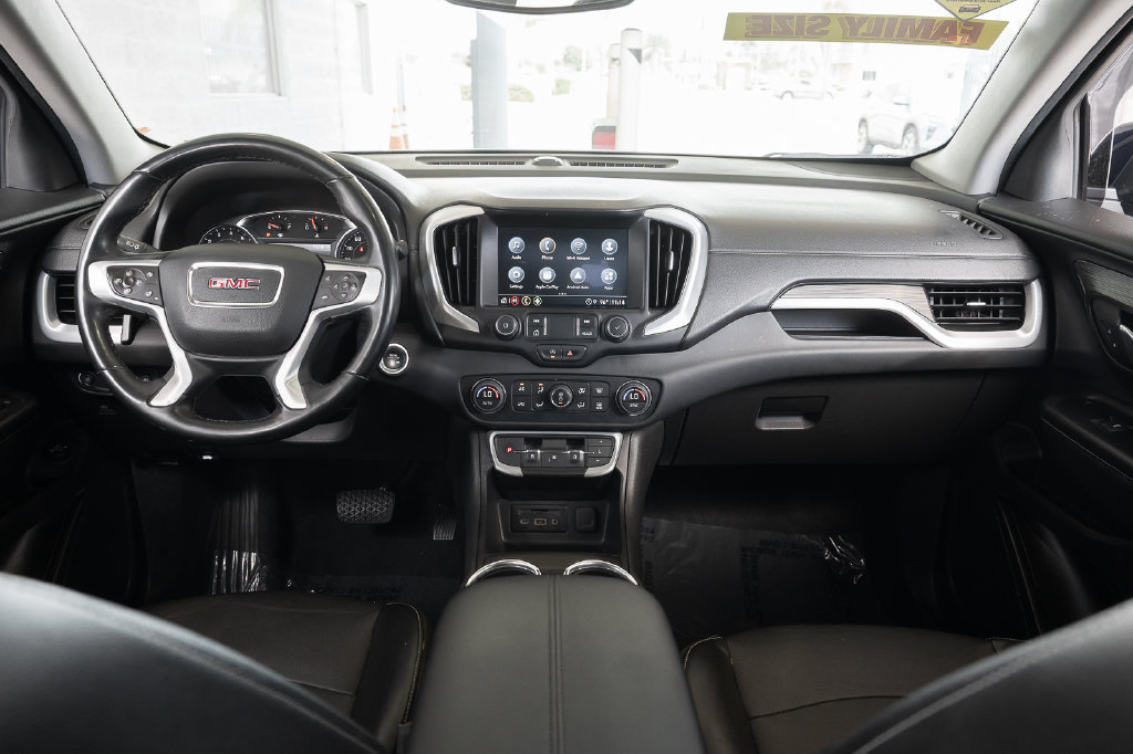 Used 2023 GMC Terrain SLT AWD/4WD image 23