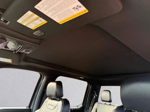 Used 2018 Ford F150 Raptor w/ Equipment Group 802A Luxury image 26