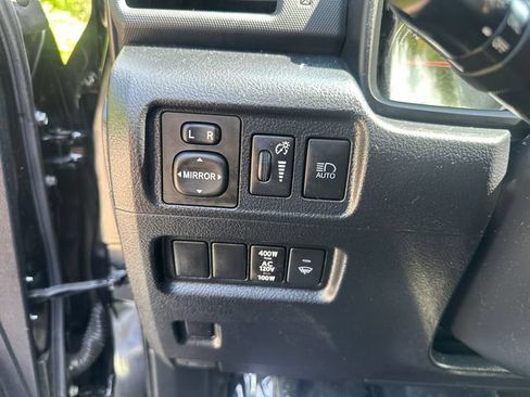 Used 2024 Toyota 4Runner TRD Off-Road Premium w/ Moonroof Package AWD/4WD image 30