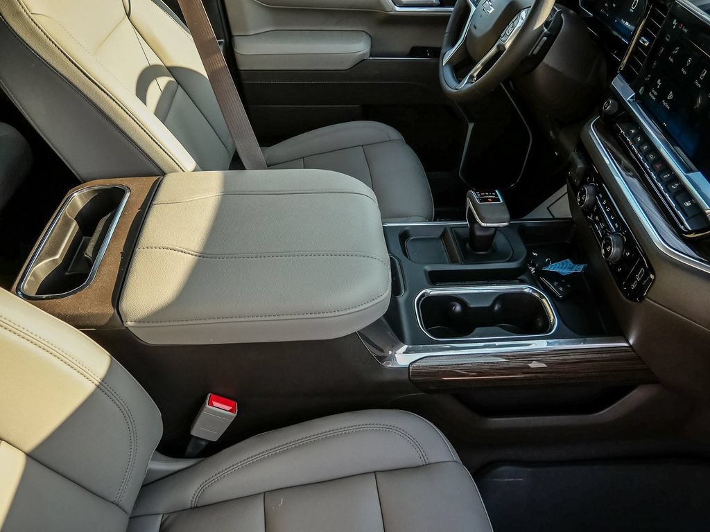 New 2026 Chevrolet Silverado 1500 RST w/ RST All Star Premium Package AWD/4WD image 21