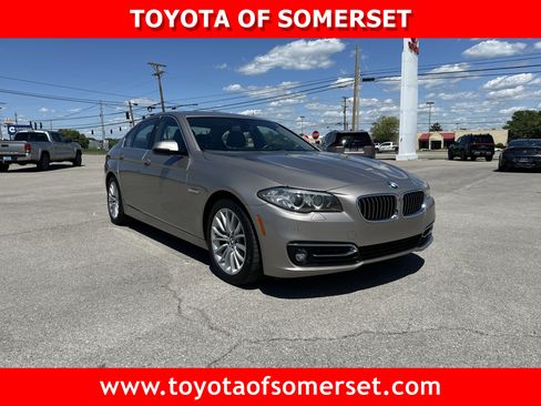 Used 2014 BMW 528i xDrive Sedan AWD/4WD image 1