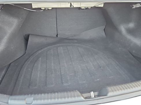 Used 2018 Kia Forte LX w/ LX Popular Package image 15