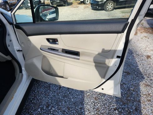 Used 2015 Subaru Crosstrek 2.0i Premium image 22