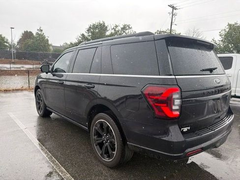 Used 2023 Ford Expedition Limited RWD image 4