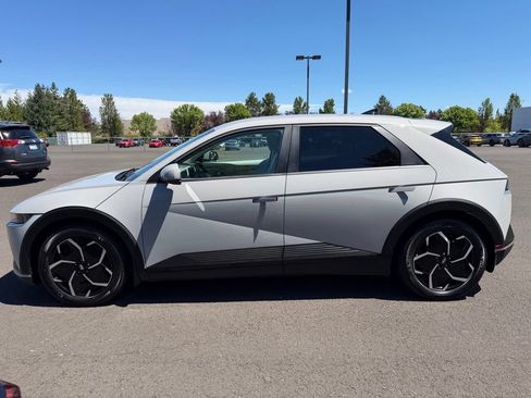 Used 2023 Hyundai Ioniq 5 SEL AWD/4WD image 5